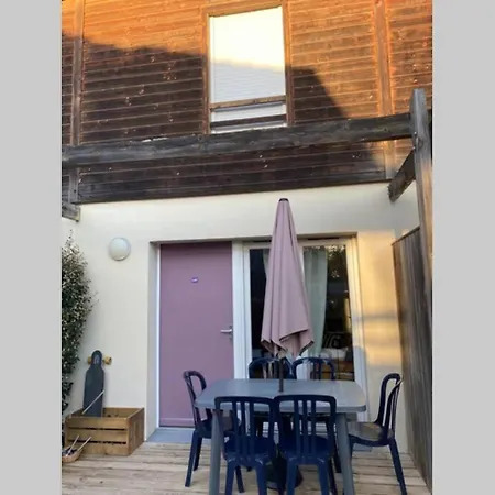 La Part Du Lac, Wifi, Terasse, Piscine, Velos 公寓